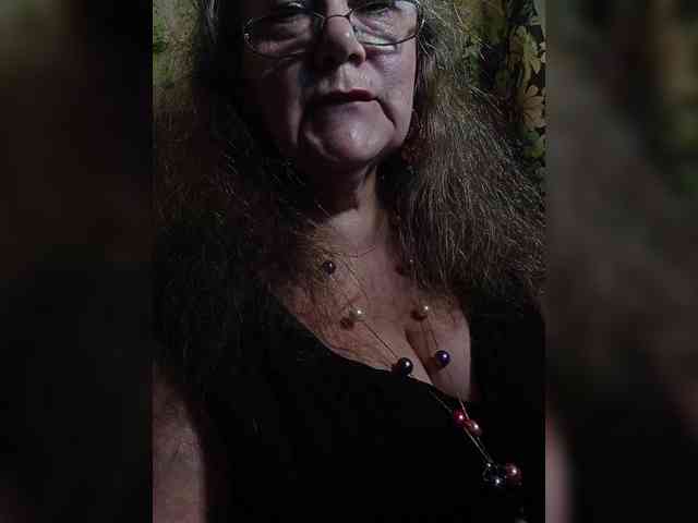 EmpressLady webcam