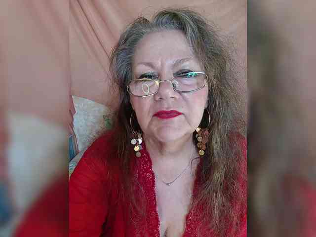 EmpressLady webcam