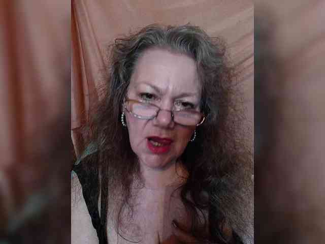 EmpressLady webcam