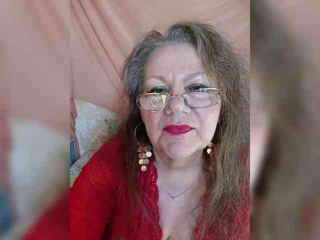 EmpressLady webcam