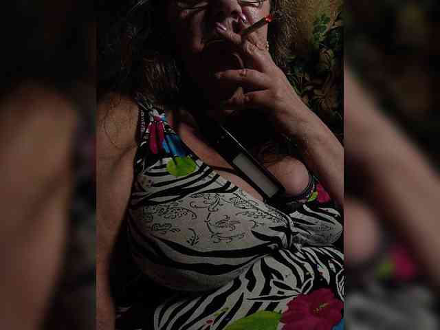 EmpressLady webcam