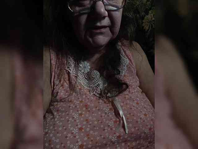 EmpressLady webcam
