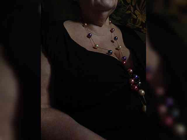 EmpressLady webcam