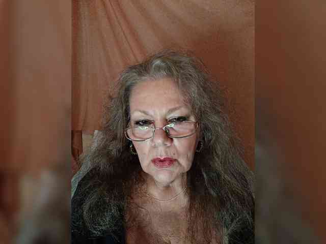 EmpressLady webcam