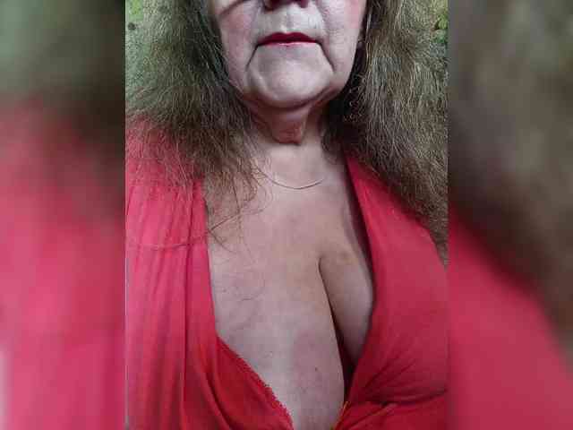 EmpressLady webcam