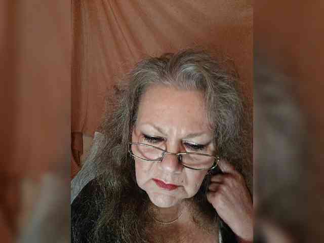 EmpressLady webcam