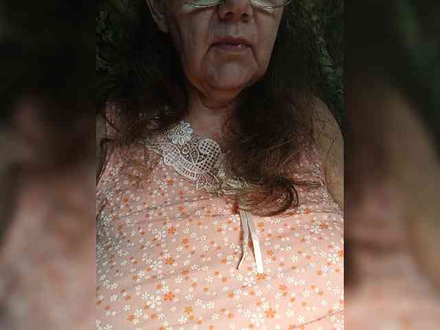 EmpressLady webcam