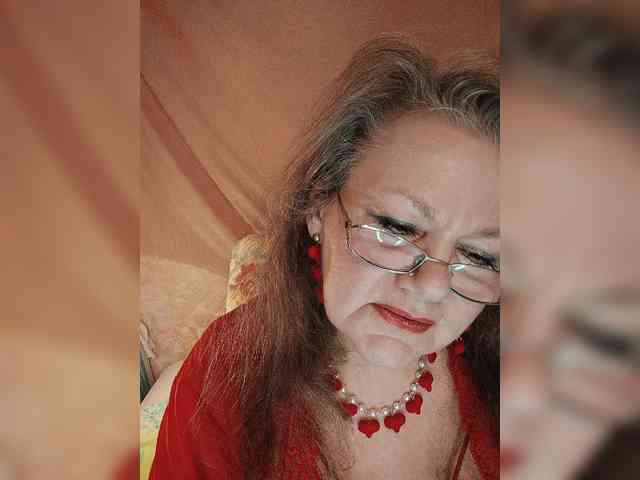EmpressLady webcam