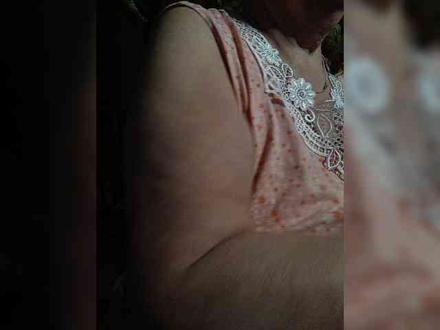 EmpressLady webcam