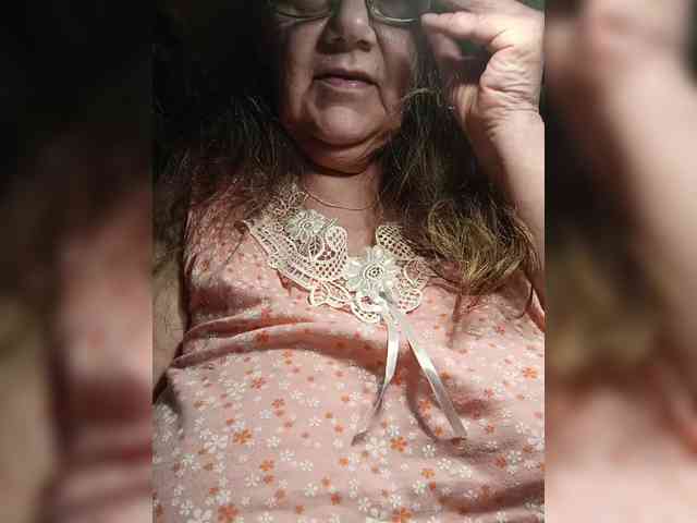 Model: EmpressLady