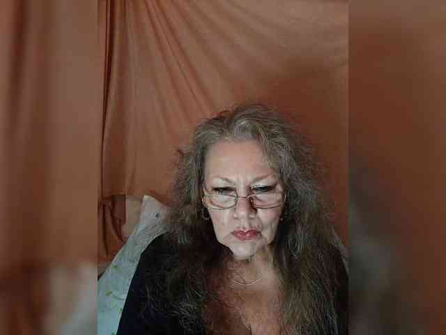 EmpressLady webcam
