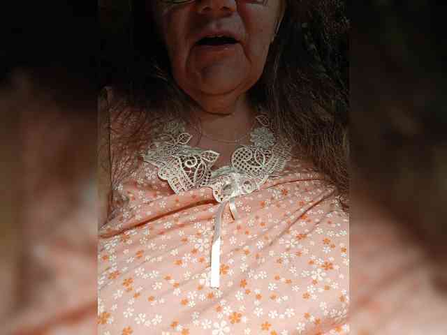 EmpressLady webcam