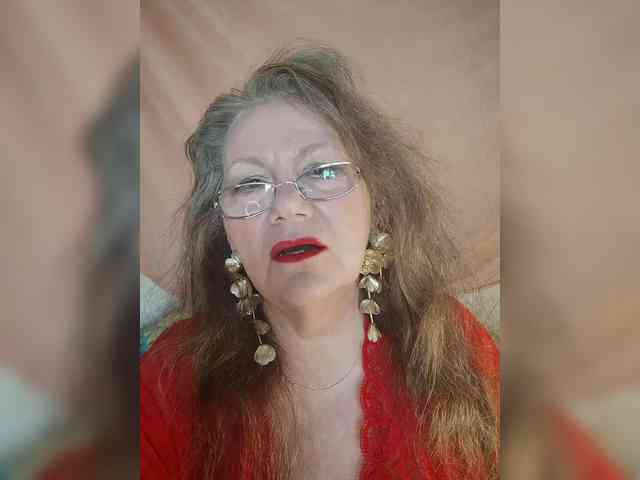 EmpressLady webcam