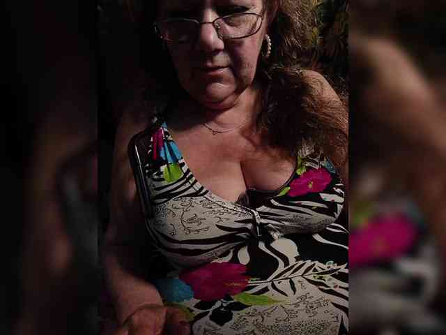 EmpressLady webcam