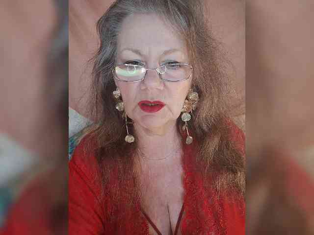 EmpressLady webcam