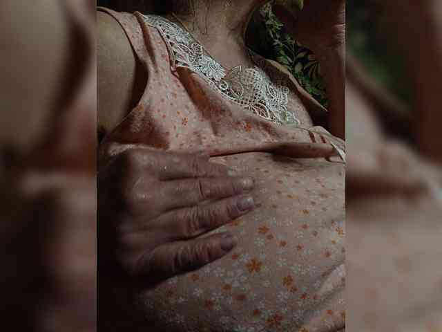 EmpressLady webcam