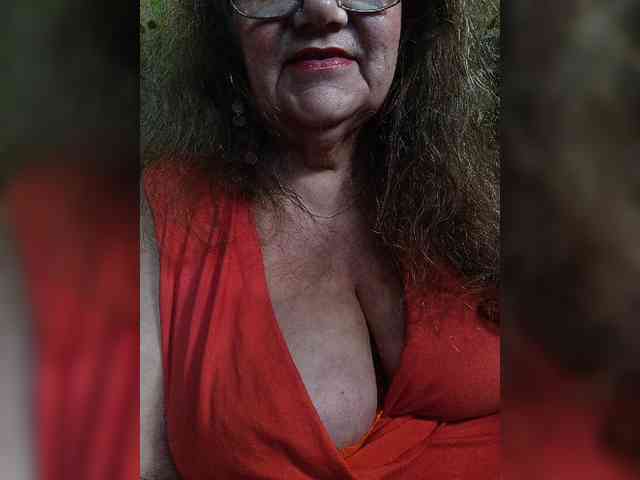 EmpressLady webcam