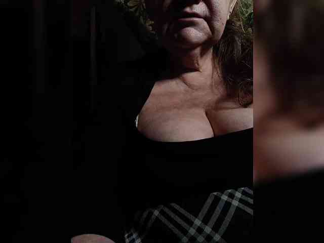 EmpressLady webcam