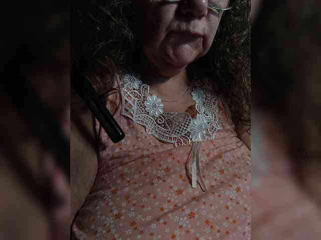 EmpressLady webcam