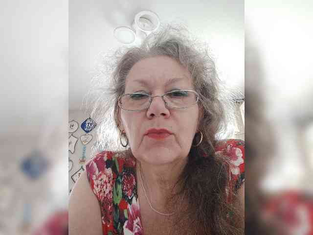 EmpressLady webcam