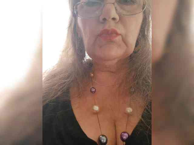 EmpressLady webcam
