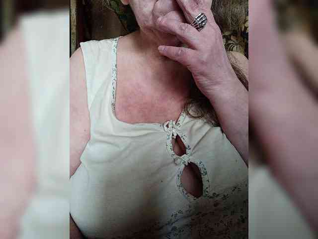 EmpressLady webcam