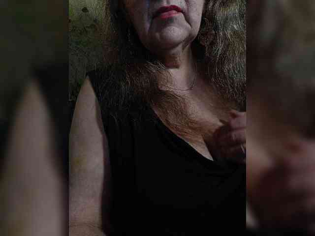 EmpressLady webcam