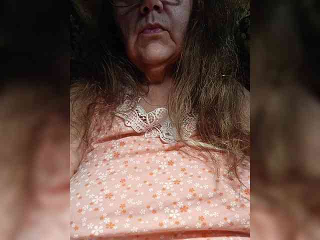 EmpressLady webcam