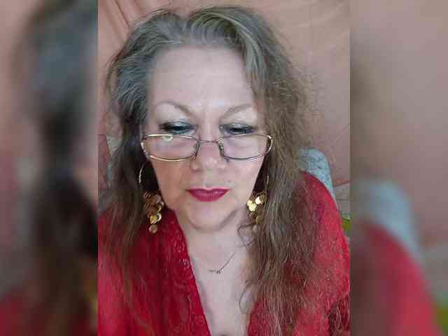 EmpressLady webcam