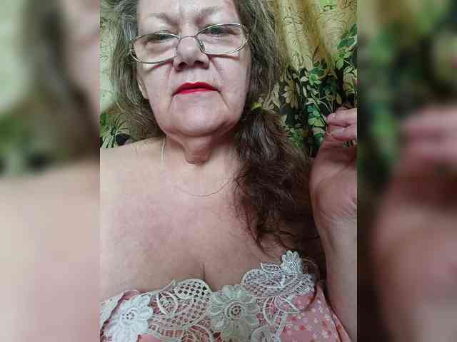 EmpressLady webcam