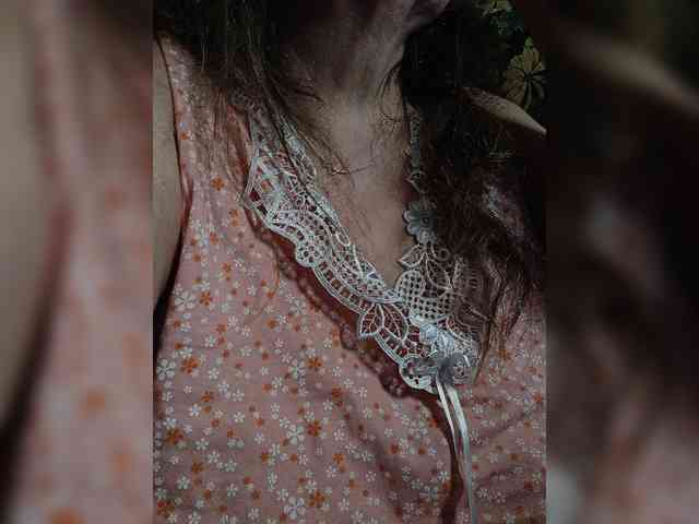 EmpressLady webcam