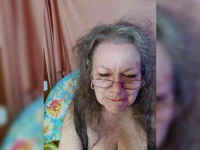 EmpressLady webcam