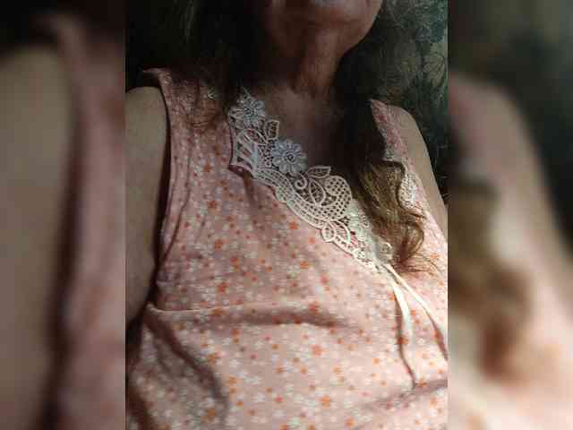 EmpressLady webcam