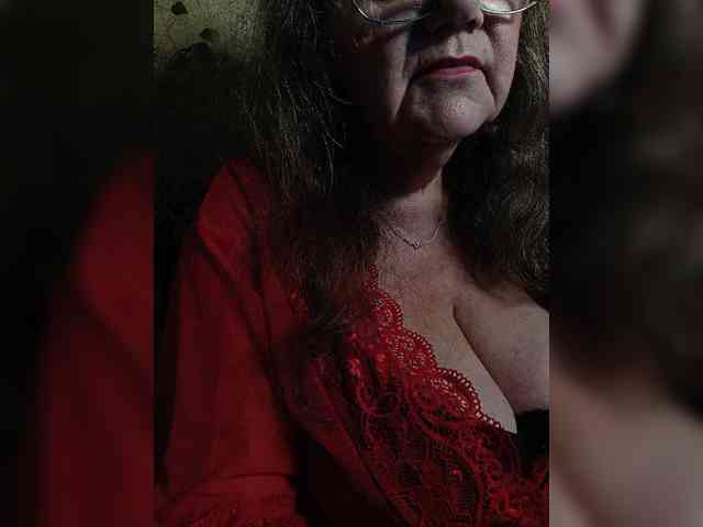 EmpressLady webcam