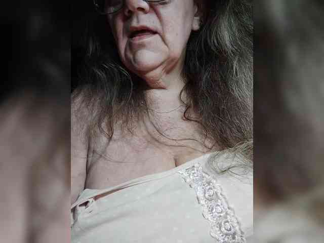 EmpressLady webcam
