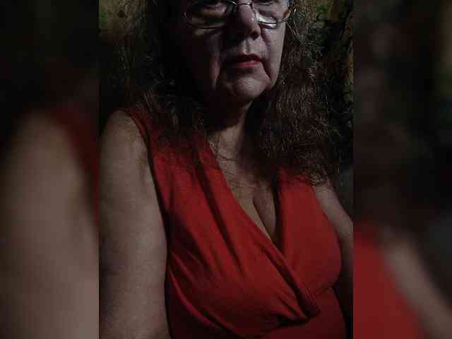 EmpressLady webcam