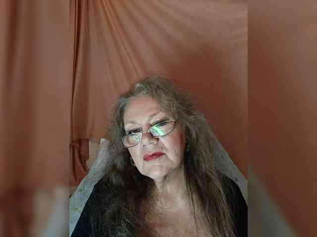 EmpressLady webcam