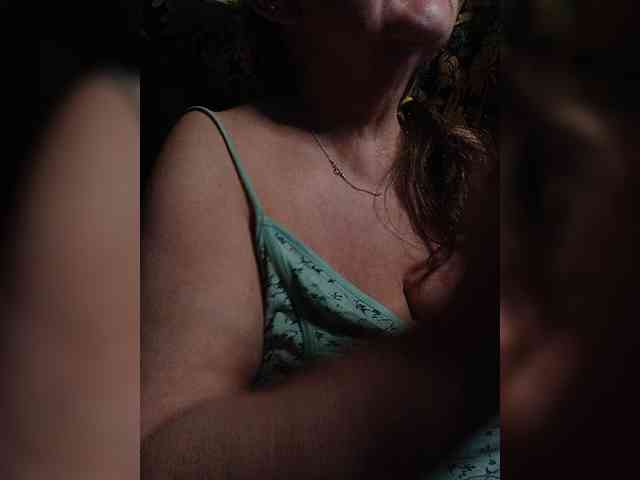 EmpressLady webcam