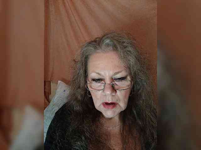 EmpressLady webcam