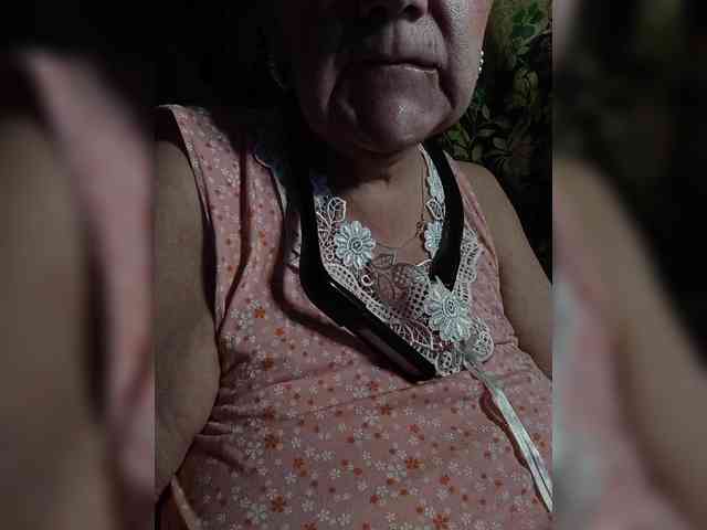EmpressLady webcam