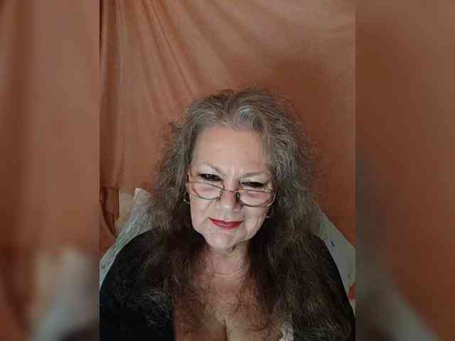 EmpressLady webcam