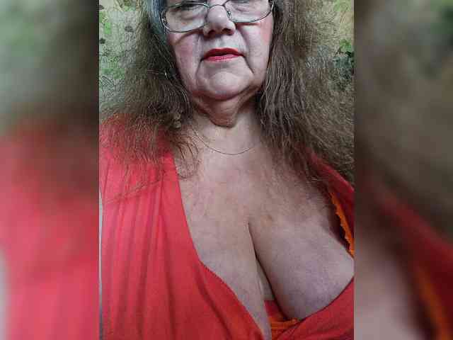 EmpressLady webcam