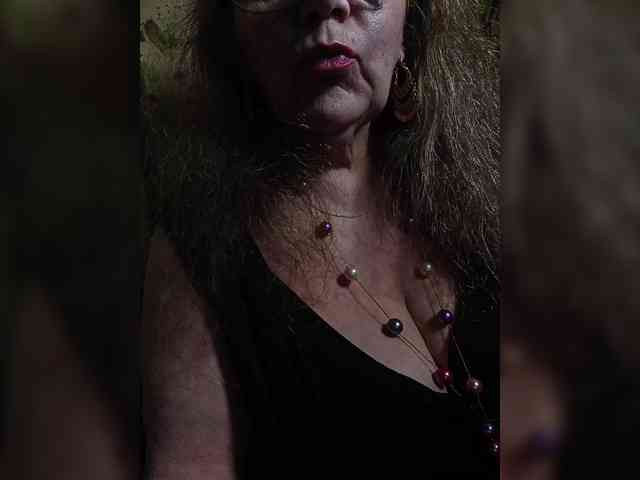 EmpressLady webcam
