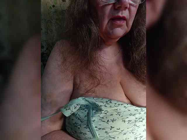 EmpressLady webcam