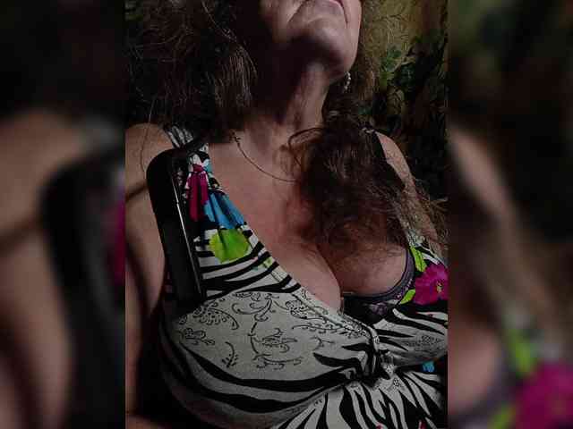 EmpressLady webcam