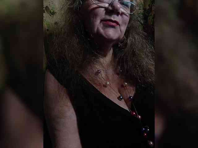 EmpressLady webcam