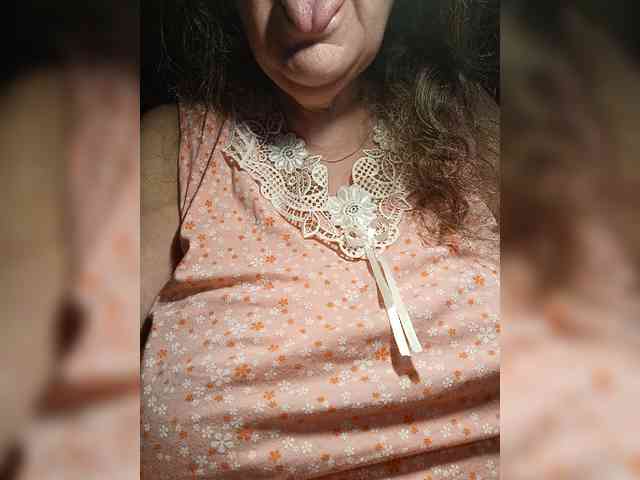 EmpressLady webcam