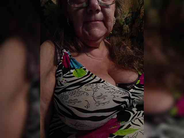 EmpressLady webcam