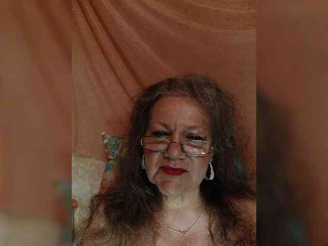 EmpressLady webcam