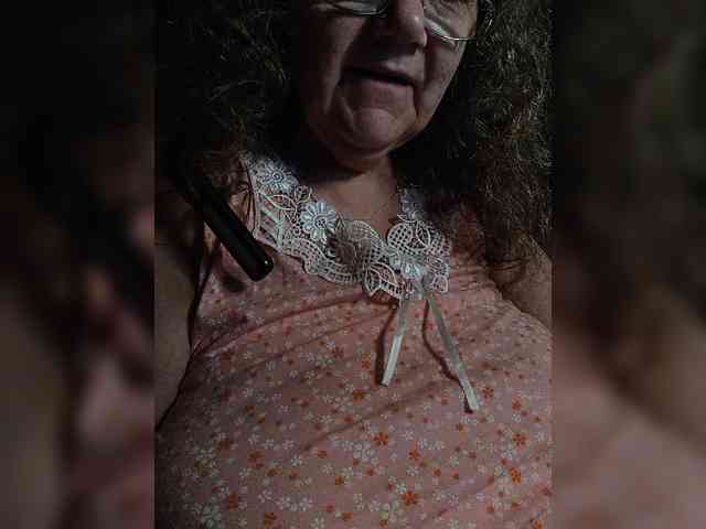EmpressLady webcam